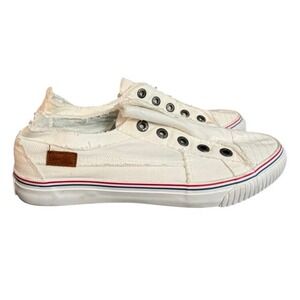 Blowfish Malibu Play White Canvas Slip On Sneakers Distressed Laceless Size 9